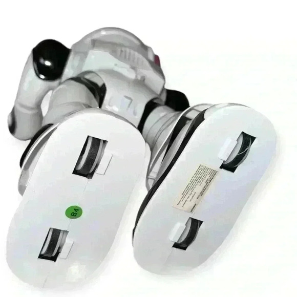 LEXIBOOK Powergirl - Smart Interactive Robot for Kids to Learn and Play - - Picture 5 of 5